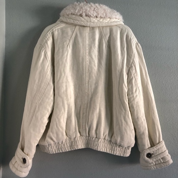 SOLD✨FREE PEOPLE Georgie Ivory Faux Fur Bomber Jacket - Picture 7 of 9